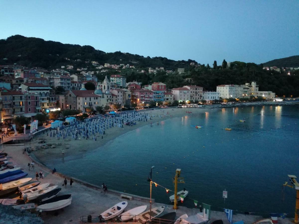 Rivamare San Terenzo Lerici